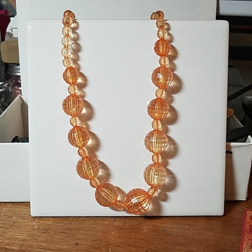 22" Beaded Amber Color